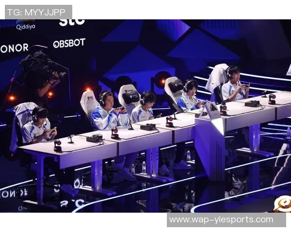 电竞新闻王者荣耀TES快攻策略分析及其在比赛中的成败得失探讨